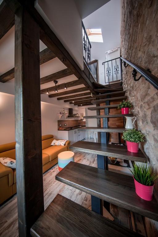 Riva Suite 2 Komiža Exterior foto